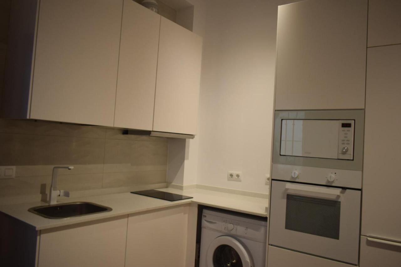 Lira Donkey Apartment Seville Exterior photo